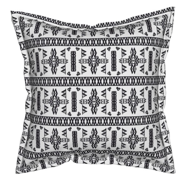 Black and White Serma Throw Pillow